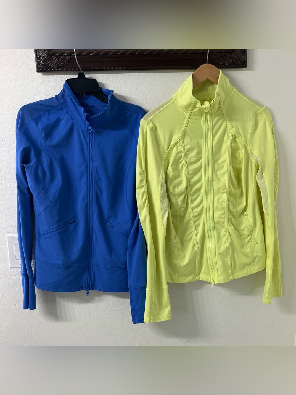 Zella Jacket Neon Yellow  and Blue Zip Up Athletic Workout‎ Size Large